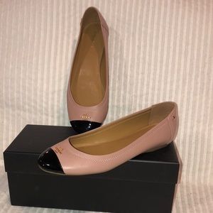 Coach Sz 8.5 Chelsea Matte Calf/Patent Flats